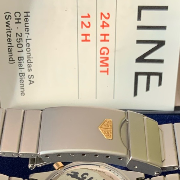 BNIB Men’s Heuer Airline Gold and Silver Toned Watch - Picture 4 of 6